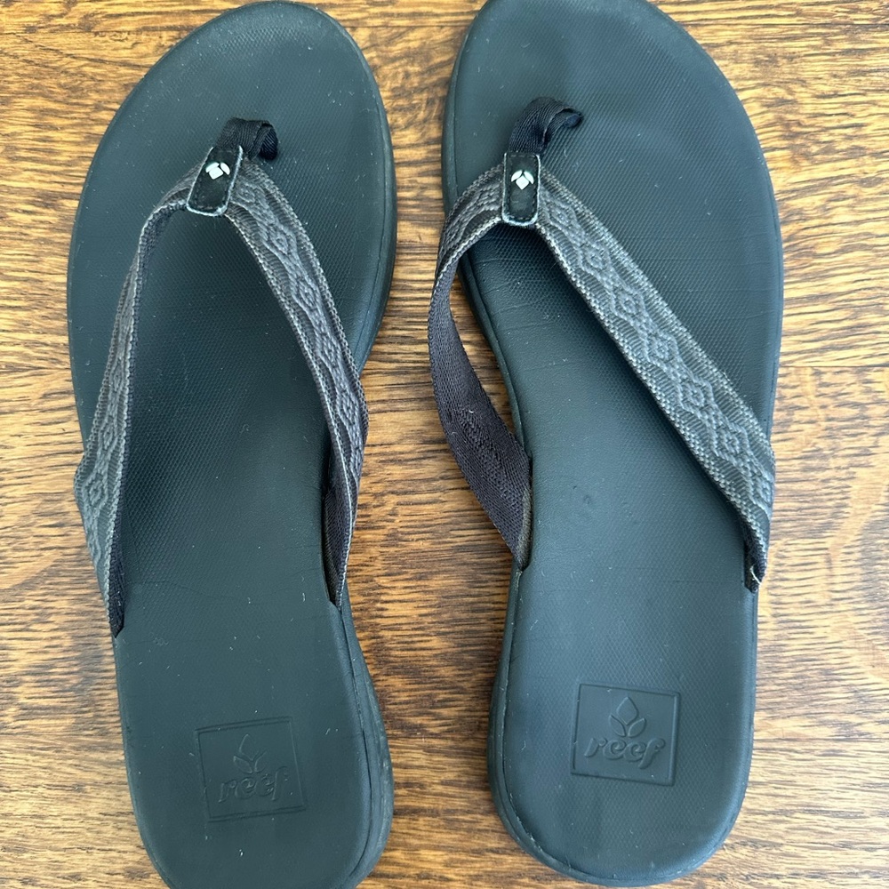 Black Reef women's flip flops #flipflops